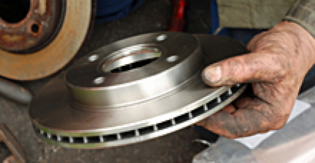 Early warning signs indicate worn out brakes
